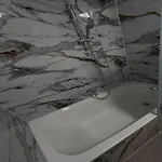 Hotelikum Zentreal Bequem *