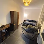 Hotelikum Zentreal Bequem *