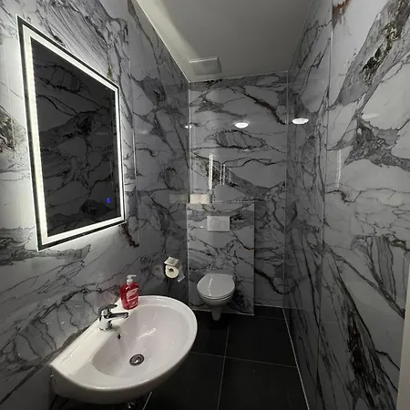 게스트하우스 Hotelikum Zentreal Bequem 하일브론