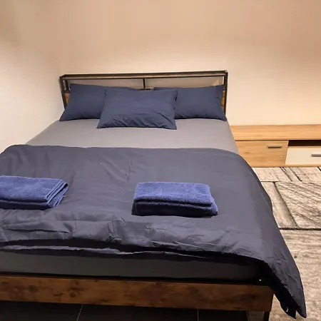 Hotelikum Zentreal Bequem 3* 하일브론