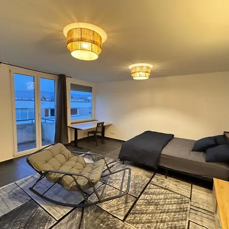 Hotelikum Zentreal Bequem 게스트하우스 3*