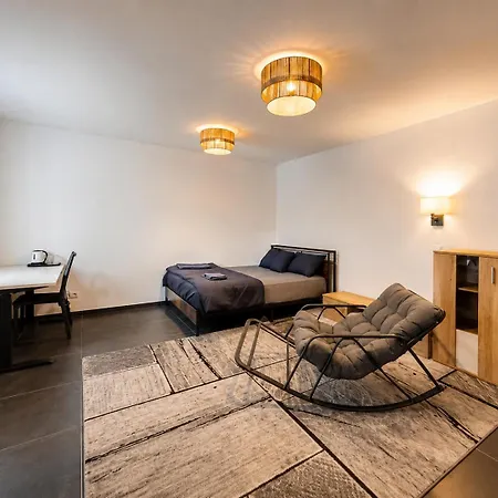 Hotelikum Zentreal Bequem ハイルブロン