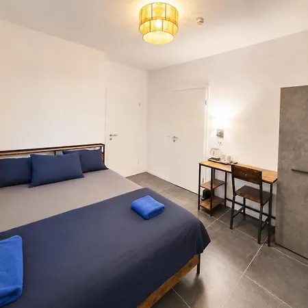 ゲストハウス Hotelikum Zentreal Bequem ハイルブロン