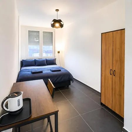 Hotelikum Zentreal Bequem 3*