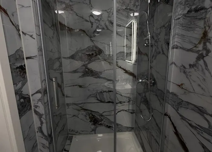 Hotelikum Zentreal Bequem Pensionat *