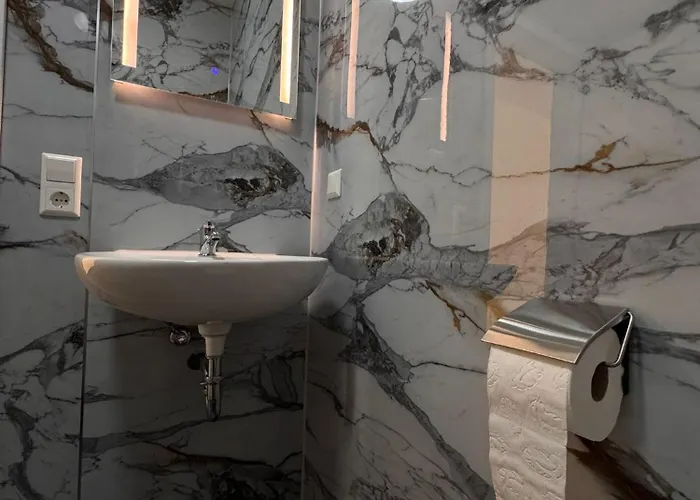 Hotelikum Zentreal Bequem * Heilbronn