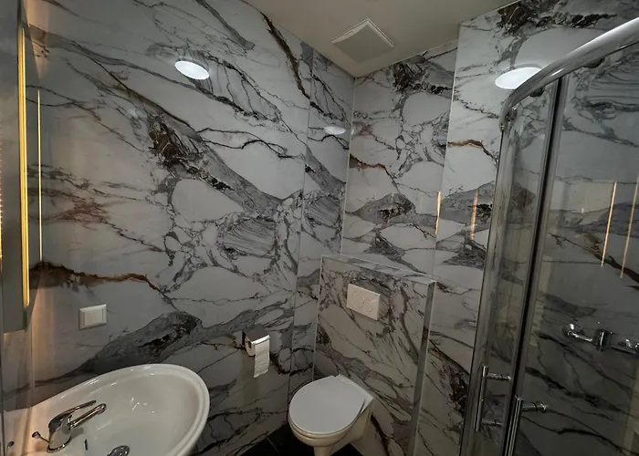 Hotelikum Zentreal Bequem Pensionat